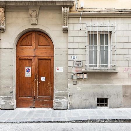 La Casa Di Ugo-A Due Passi Dal Duomo Apartamento Florença Exterior foto