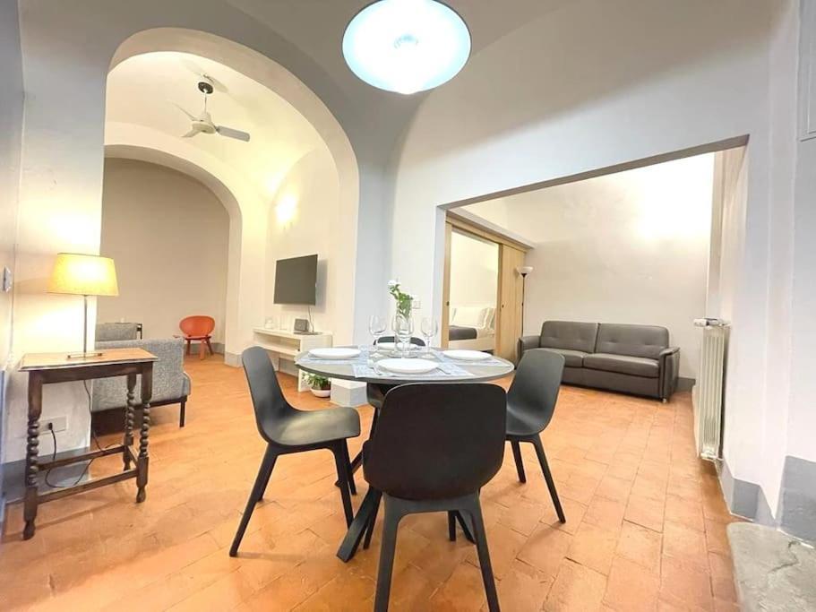 La Casa Di Ugo-A Due Passi Dal Duomo Apartamento Florença Exterior foto